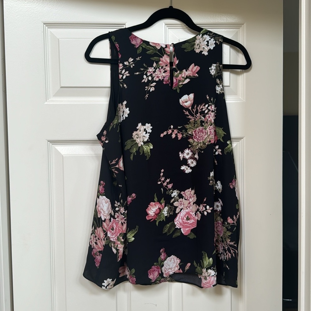 Vince Camuto Sleeveless High Neck Rose Blouse Lined Large
